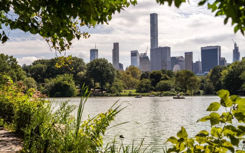 The Lake, Bow Bridge & Loeb Boathouse in Central Park