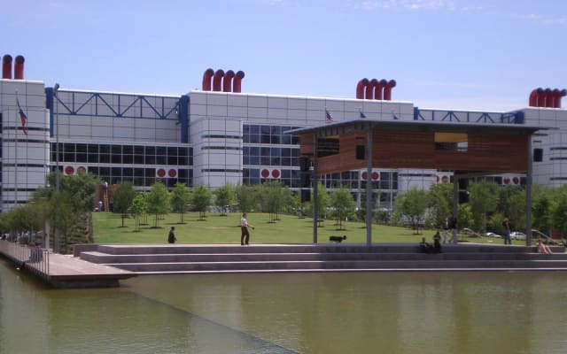 Gateway Fountain at Discovery Green