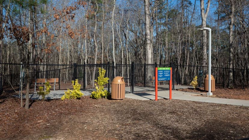 Entrance to the fenced Baileywick Park Dog Park