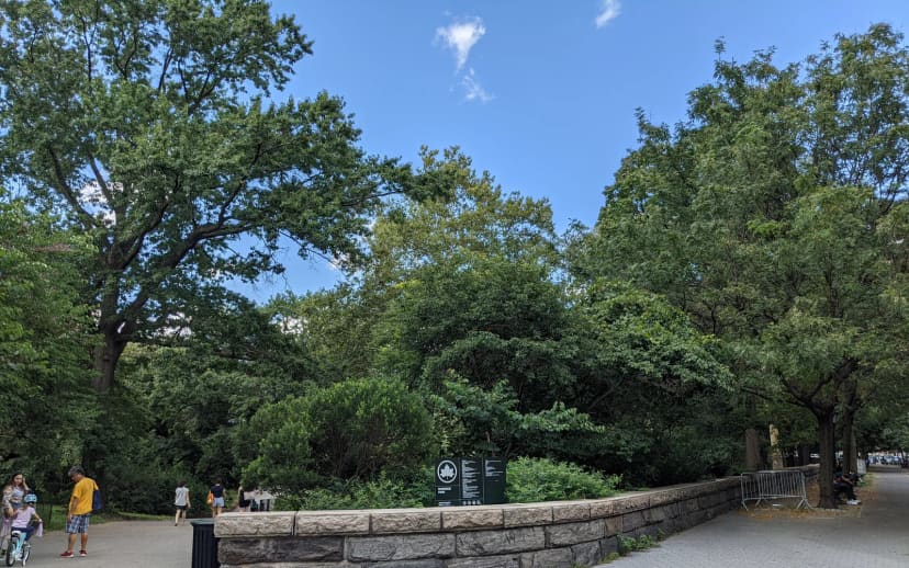 Soldiers and Sailors Monument at Riverside Park