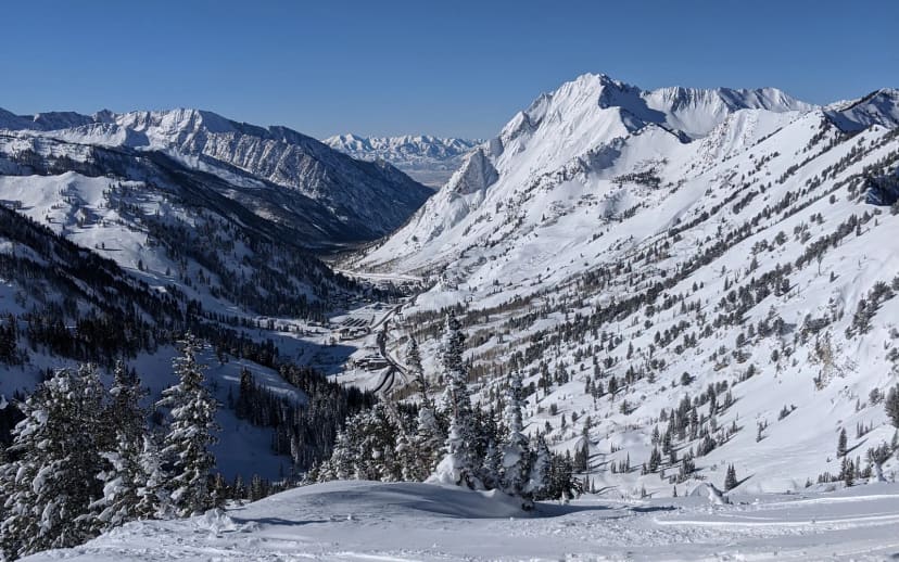 Lisa Falls Trailhead at Little Cottonwood Canyon