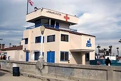 Mission Beach Lifeguard Station & Beach Wheelchairs in San Diego, California